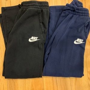Youth xl Nike sweatpants.